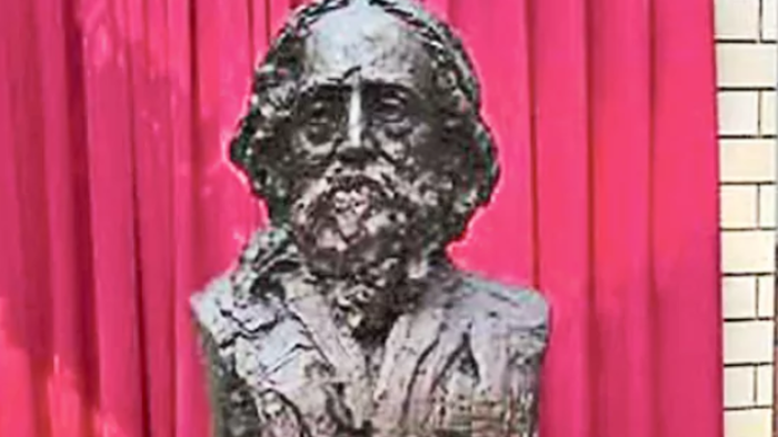 చైనాలో రవీంద్రనాథ్ ఠాగూర్ విగ్రహావిష్కరణ